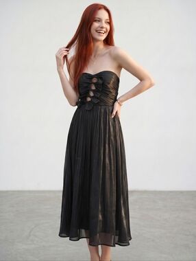 Petal & Pup | Dresses | Petal And Pup Melody Plisse Halter Maxi Dress Womens  Size Xl | Poshmark